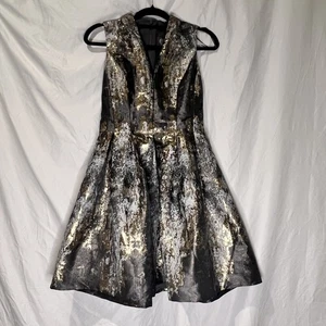 Vince Camuto Fit and Flare Kleid Metallic Jacquard mit Taschen gefüttert - Bild 1 von 9
