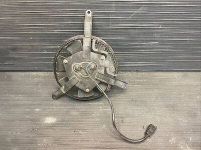 Suzuki GSXR600 2002 conjunto de ventilador de radiador, ventilador de refrigeración, #82423 Foto 1 de 4