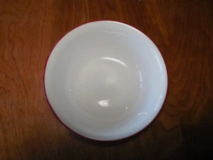 Corelle ROT Coupe Schüssel 6 1/4" rote Verkleidung 1 EA 9 verfügbar - Bild 1 von 2