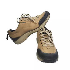 Clarks Wave Walk Shoes Women's 9.5 Tan Brown Leather Waterproof Walking Hiking - Picture 1 of 7