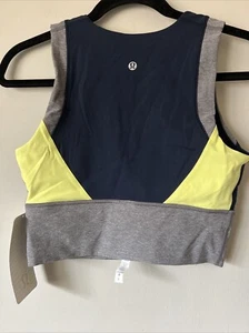 Lululemon Kick Serve Sweat Bra Top Size 8 NWT Navy Lemon Full On Luxtreme - Picture 1 of 4