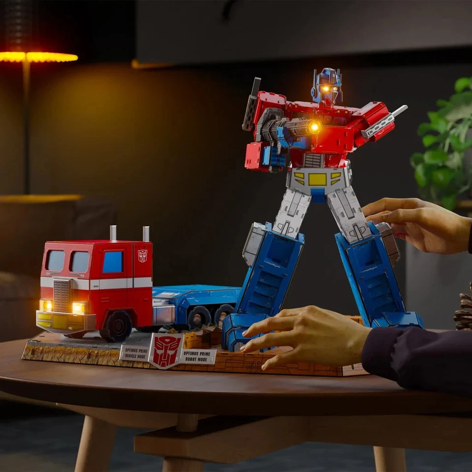 4D Build: Transformers Optimus Prime & Truck 3D Model Kit Puzzle with LED - Image 1 of 3