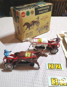 AC Gilbert 60er Vintage Geschirr Pferderennen Sulkies Jockey Slotcar Box RAR - Bild 1 von 15