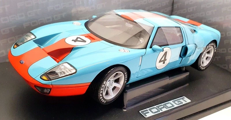 Minichamps 1/18 Diecast 100141 - Ford GT Concept #4  - Blue - Image 1 of 4