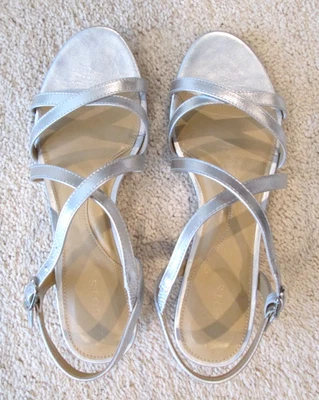 Talbots in Box Leather Sandals Silver Capri Strap Buckle Size 8.5 Wedge Heel - Image 1 of 4