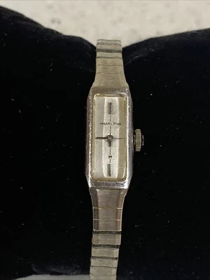 HAMILTON 10K. Reloj Pulsera RGP 17j Rectángulo Manual Mujer Funcionando 10mm Foto 1 de 4