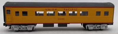 Lionel 6-15186 O Gauge Union Pacific Pullman Passenger Car #5208 EX - Image 1 of 4