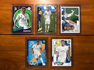 RODRYGO ROOKIE REAL MADRID PANINI 19-20 x 5 (MEGACRACKS+LIGA ESTE) - Zdjęcie 1 z 2