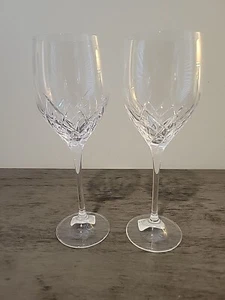 2 Wedgwood Vera Wang Duchesse Zugabe Kristall Wasserkelche 10 Zoll - Neu - Keine Box - Bild 1 von 5