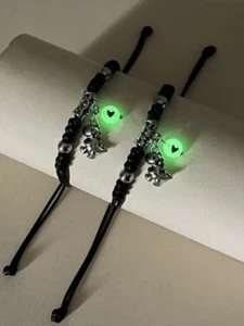 2pcs Couple Glow In The Dark Dinosaur Charm Bracelet 2pcs Couple Glow In The Dar - Picture 1 of 5