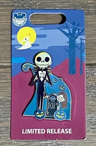 Disney Nightmare Before Christmas Halloween Jack/Sally Limited Release Pin—2021 - Picture 1 of 7