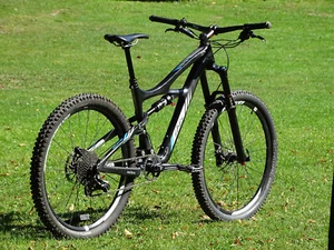 IBIS MOJO HD3 in Version X01 Eagle mit einer RockShox Pike RTC3 im Carbonrahmen - Bild 1 von 14
