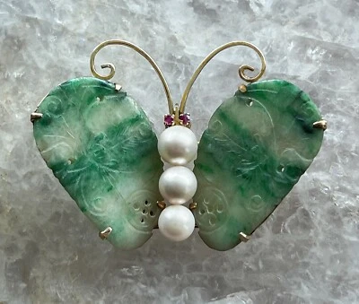 Antique Moss on Snow Carved JADEITE Butterfly (3) PEARLS (2) Rubies 14k BROOCH P - Image 1 of 4
