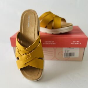 Easy Spirit Star 3 Woven Strappy Cushioned Footbed Sandal Yellow Size 8.5
