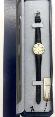 Reloj Corum Admirals Cup Sailing Team Ref 38.800.20 Damas Acero Inoxidable 26mm Foto 1 de 4