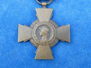 JOLI Nice ! MEDAILLE WWI Medal - CROIX DU COMBATTANT - Imagen 1 de 4