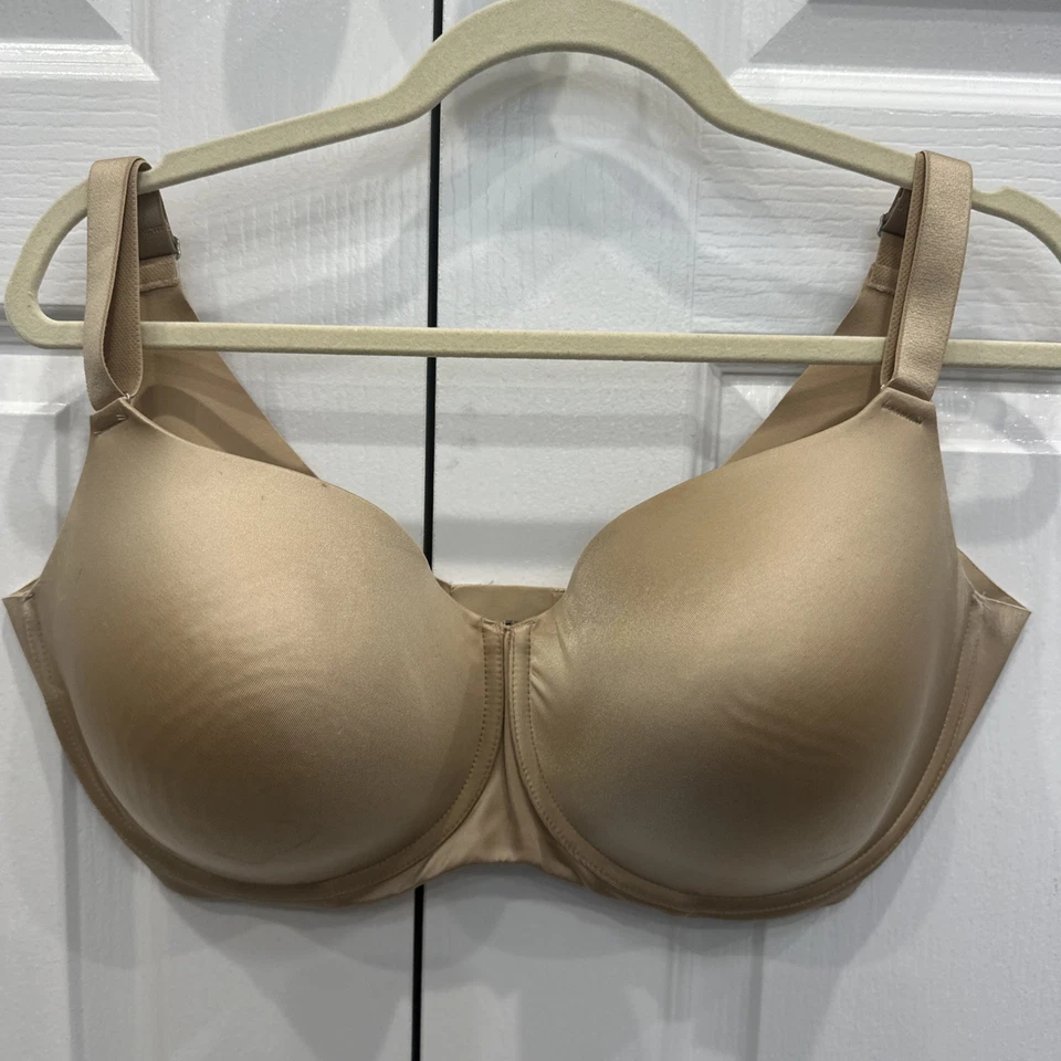 Balconet trasero desaparecido Soma talla 42DDD Foto 1 de 3