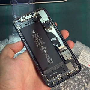 🔋 iPhone 11 Original Housing – AB Grade – Battery 95%+ – Cameras & Small Parts - Photo 1/5