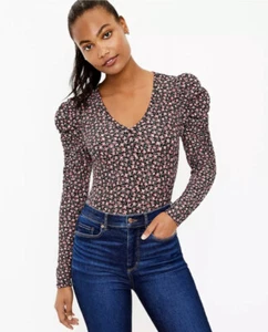 NWT LOFT Women's Petite Floral Puff Sleeve Top - Black - Size Small P - Picture 1 of 3