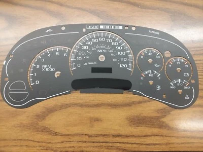 Grupos de instrumentos Silverado Sierra con superposición facial calibre 25 GM 03 04 05 OEM  Foto 1 de 3