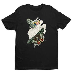 Camiseta Vintage Mariposa Y Polilla, Estampado Acuarela Mariposas, Naturaleza Boho - Imagen 1 de 5