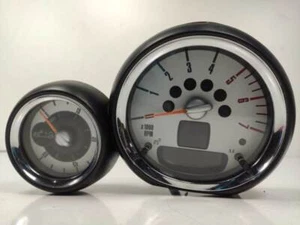 9275575 contachilometri per MINI ROADSTER (R59) COOPER SD 2012 556613 - Bild 1 von 10