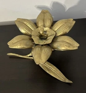 Solid Brass Flower Lotus Lily MCM Figurine Candleholder Hollywood Regency Decor - Picture 1 of 10