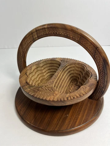Vintage Collapsible Wooden Basket~Hand Carved~ 10 inch Cover