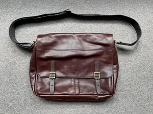 Fossil Defender Messenger Bag Leather Brown - Picture 1 of 7