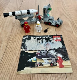 Complete Lego 1979 Classic Space Mobile Rocket Launcher 462/897 with Instruction