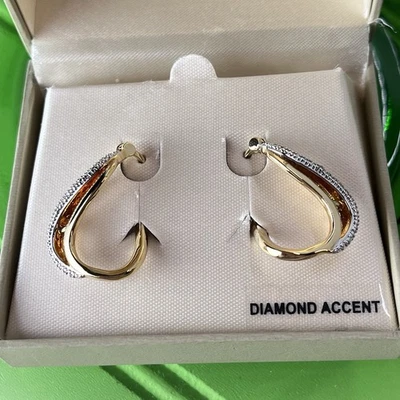 "Pendientes de aro con detalles de diamantes enchapados en oro de 18 quilates - 1,25"" - elegantes en caja de regalo" Foto 1 de 4