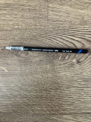 Derwent Artist's Sketching Pencil Dark Wash 8B New - Image 1 of 3