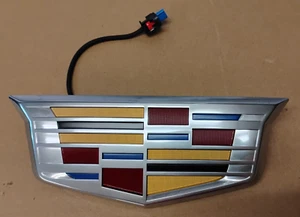 OEM Rear Liftgate Push Button Emblem 2021-2024 Cadillac Escalade 85641228 - Picture 1 of 7