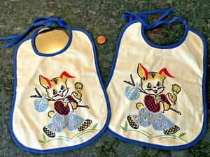 Vintage Easter Bunny Rabbit Infant Baby Feeding Bib Pair Hobo Flannel Backed WOW - Picture 1 of 2
