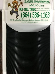Estera en V de bajo perfil 1/16" para mini compuerta Martin Prospecting. 5 3/4"" X 24"" - Imagen 1 de 3