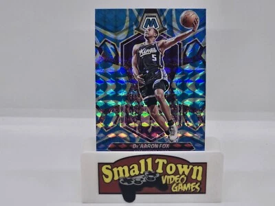 2023-24 Panini Mosaic De'Aaron Fox Reactive Blue Prizm #163 Sacramento Kings - Image 1 of 3