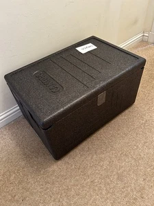 Cambro Food Pan Carrier in Black Polypropylene with Integrated Handles - 46 L - Picture 1 of 4