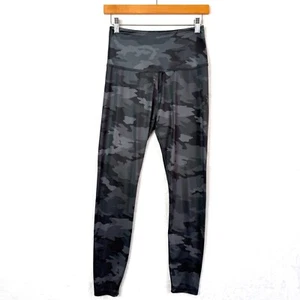 Beyond Yoga Metallic Lux Camo High Waisted Midi Leggings Damen M Schwarz Grau - Bild 1 von 8