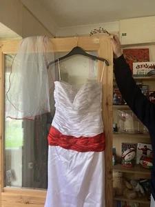 wedding dress size 10 used - Picture 1 of 5