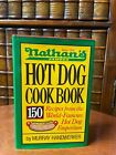 Livre de recettes Nathan's Famous Hot Dog, artisan Murray, veste rigide 1983