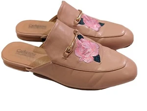 CATHERINE MALANDRINO Tan "Pika" Embroidered Rose Loafer Casual Mules Shoes Sz 9 - Picture 1 of 3