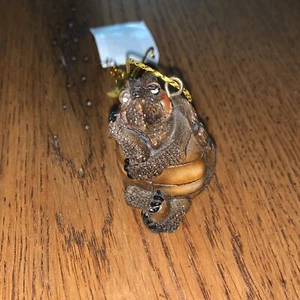 Encore Itty Bitty Beasties Of The Kingdom John Raya Tipsy Turtle 2” Ornament - Picture 1 of 6