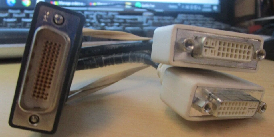 Genuine MOLEX CN-0H9361-52204, 59-PIN to Dual DVI Splitter, DMS-59 to Dual DVI - Image 1 of 4