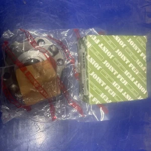 JOINT FUJI 43421-60021JNG Front Axle Outer Shaft Flange fits TOYOTA LANDCRUISER - Picture 1 of 4