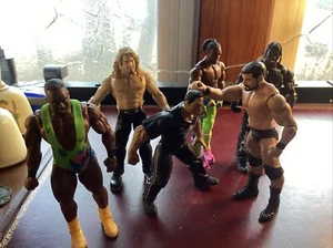 Mixed wrestlers action figures lot - Picture 1 of 9