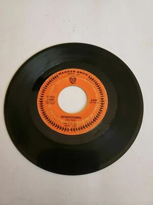 Petula Clark - Downtown - Warner Bros (45RPM 7”  Single)(J318)  Foto 1 de 2
