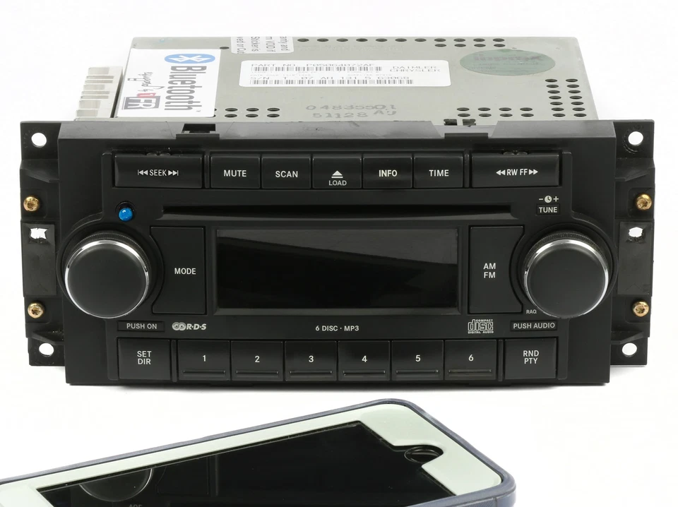 Jeep Dodge Chrysler AM FM 2004-10 6 reproductores de CD radio con Bluetooth RAQ P05064072AF Foto 1 de 4