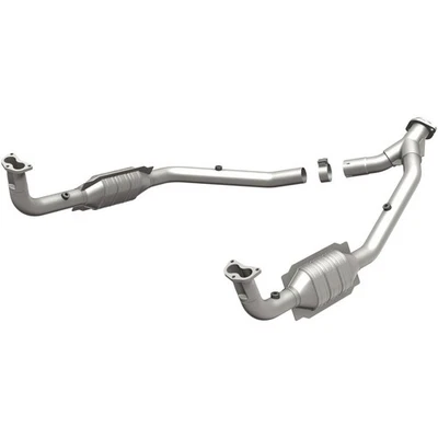 MagnaFlow Catalytic Converter FITS: 1997 Land Rover Defender 90 4.0L V8 GAS OHV - Image 1 of 4