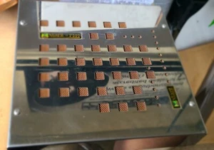 Xtant P500 Equalizer - Picture 1 of 4