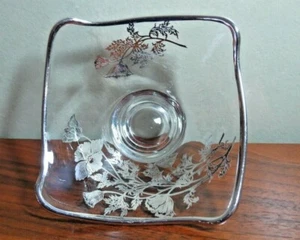 Viking Glass Clear 4 sided Epic Bowl 1143 with Silver Poppy Overlay - Picture 1 of 10